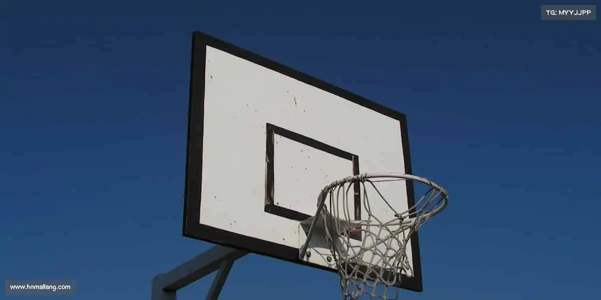 <strong>ued官网</strong>🏆梦想不会发光，发光的是追逐梦想的你！